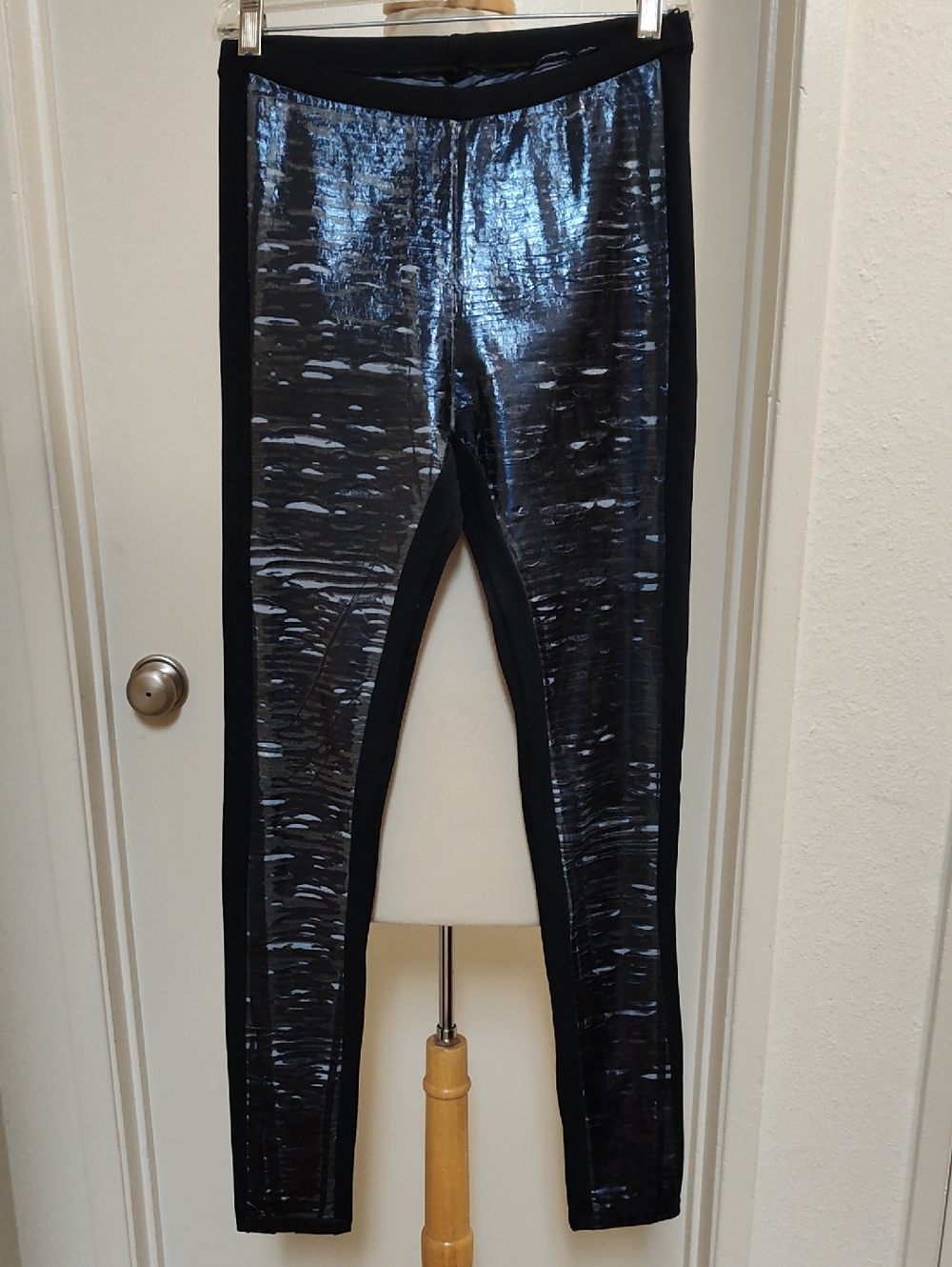 NWT Luxury Tramando Martina Leggings Size 2